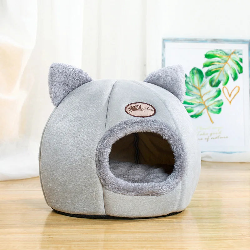 Cosy Cave Bed